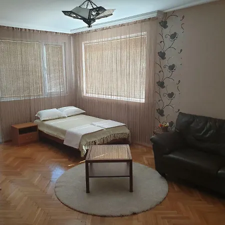 Apartament Galata Beach Apartment *